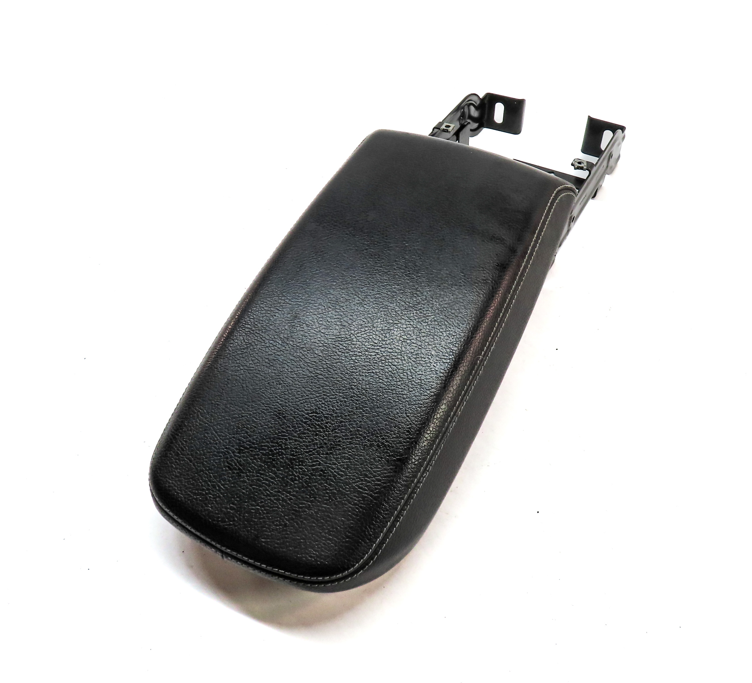 11-18 BMW X3 X4 (F25 F26) FRONT CENTER CONSOLE COMPARTMENT ARMREST LID (Black) — exact item pictured